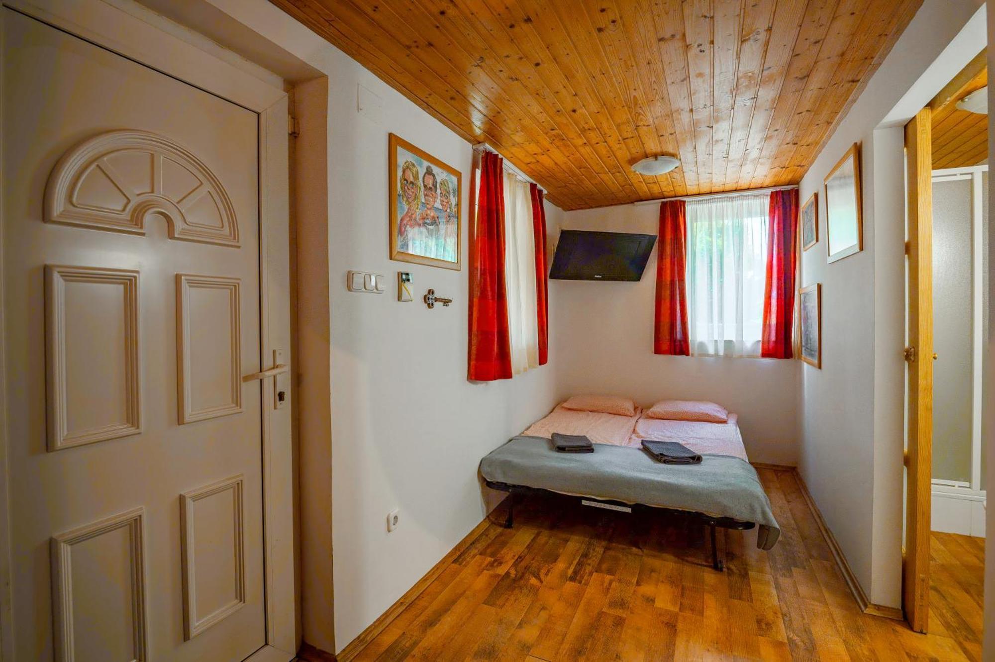 נג'קניז'ה Foerhenc Wine House & Guesthouses I-Ii-Iii מראה חיצוני תמונה
