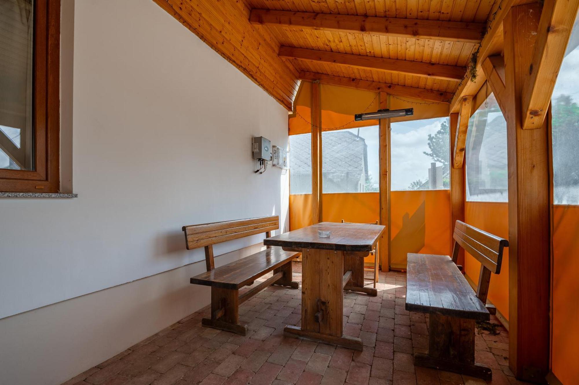 נג'קניז'ה Foerhenc Wine House & Guesthouses I-Ii-Iii מראה חיצוני תמונה