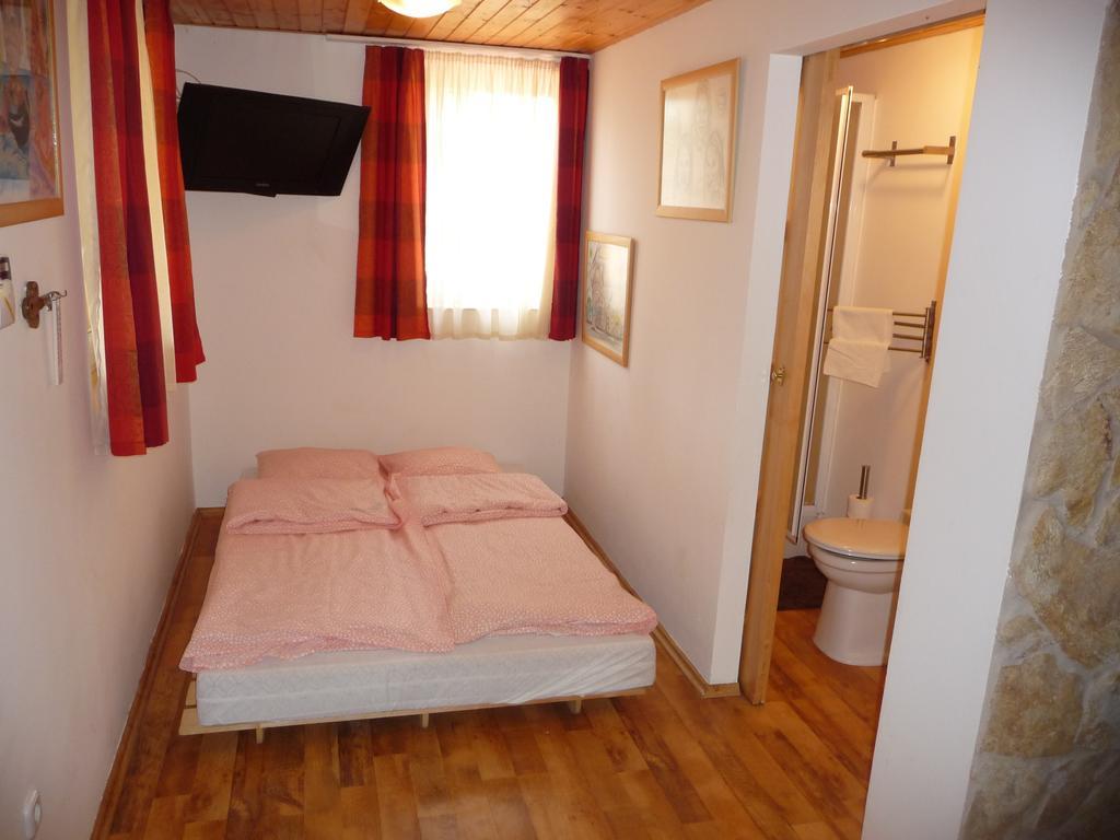 נג'קניז'ה Foerhenc Wine House & Guesthouses I-Ii-Iii מראה חיצוני תמונה