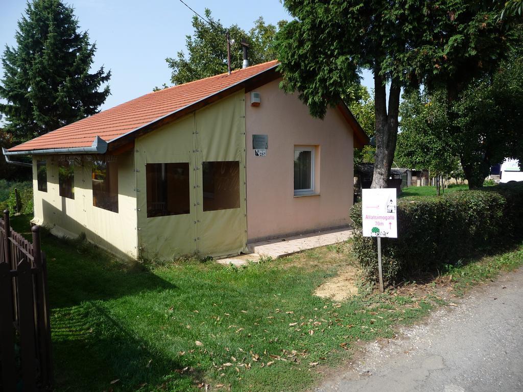 נג'קניז'ה Foerhenc Wine House & Guesthouses I-Ii-Iii מראה חיצוני תמונה
